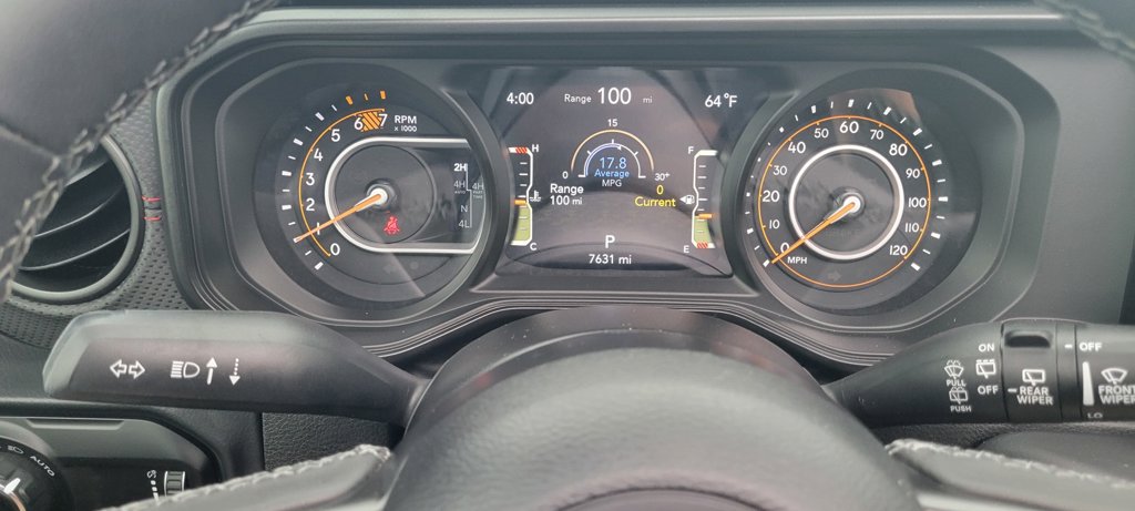 Used 2026 Jeep Wrangler Unlimited Rubicon AWD/4WD image 19