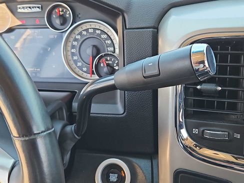 Used 2017 RAM 2500 Laramie w/ Sport Appearance Group AWD/4WD image 31
