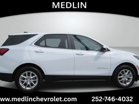 Used 2022 Chevrolet Equinox LT FWD image 9