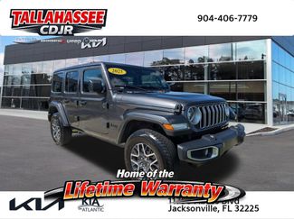 Used 2025 Jeep Wrangler Unlimited Sahara AWD/4WD video 1