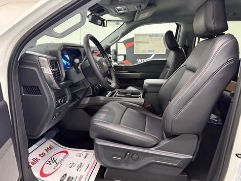 New 2026 Ford F250 Lariat w/ Lariat Premium Package image 11