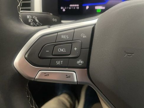 Certified 2023 Volkswagen Atlas Cross Sport SE image 15