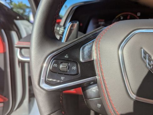 Used 2023 Chevrolet Corvette Stingray Premium Conv w/ Z51 Performance Package RWD image 21