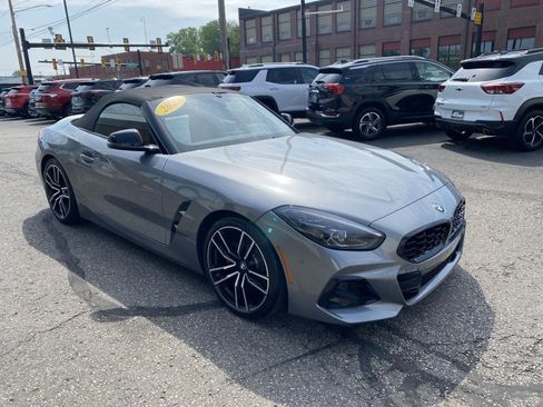 Used 2023 BMW Z4 sDrive30i w/ Premium Package RWD image 11