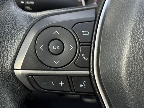 Certified 2023 Toyota Camry LE image 28