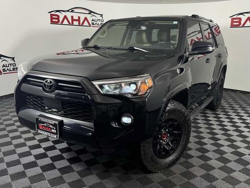 Used 2024 Toyota 4Runner SR5 Premium AWD/4WD image 2