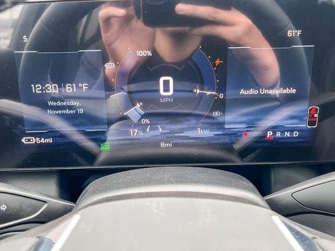 New 2026 Chevrolet Equinox EV LT image 21