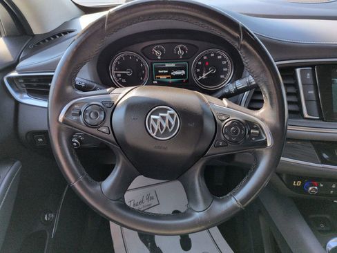 Used 2018 Buick Enclave Essence AWD/4WD image 14