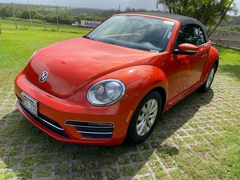 Used 2018 Volkswagen Beetle 2.0T S FWD image 3