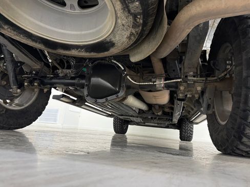 Used 2019 Ford F150 Lariat w/ FX4 Off-Road Package image 51