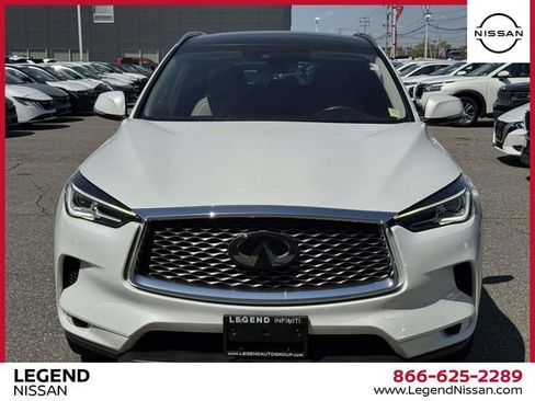 Used 2023 INFINITI QX50 Luxe AWD/4WD image 2