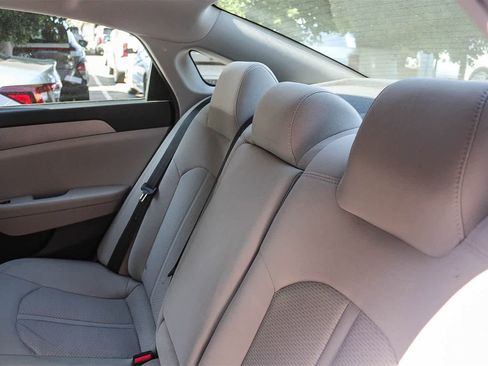 Used 2018 Hyundai Sonata SE image 24