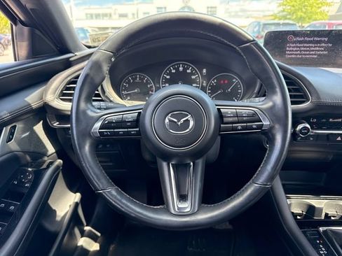 Certified 2024 MAZDA MAZDA3 Hatchback w/Premium Plus Pkg AWD/4WD image 17