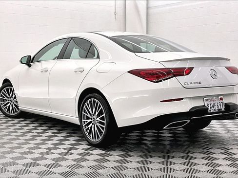 Used 2022 Mercedes-Benz CLA 250 image 10