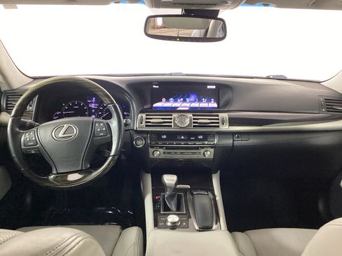 Used 2014 Lexus LS 460 L RWD image 20