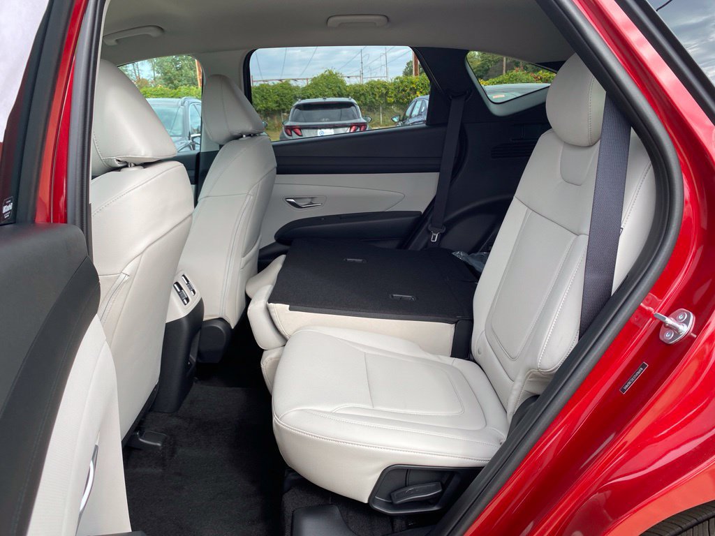 New 2026 Hyundai Tucson SEL Plus w/ Tow & Go Package AWD/4WD image 13