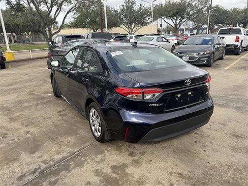 Certified 2025 Toyota Corolla LE image 7