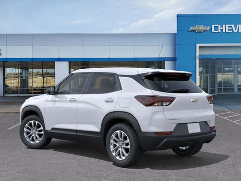 New 2026 Chevrolet TrailBlazer LS image 3