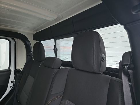 New 2026 Jeep Gladiator Mojave AWD/4WD image 98
