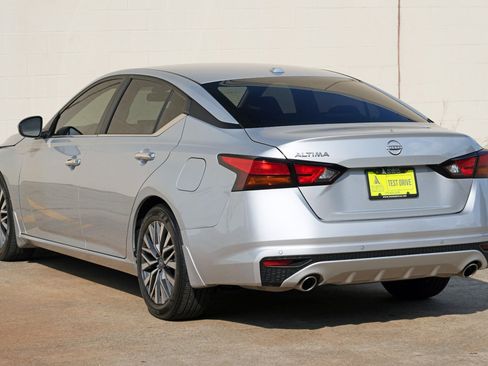 Used 2025 Nissan Altima 2.5 SV w/ SV Premium Package FWD image 43