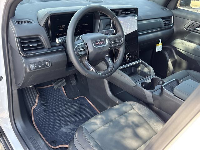 New 2026 GMC Terrain AT4 AWD/4WD image 10