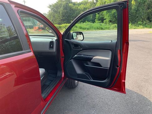 Used 2021 Chevrolet Colorado W/T w/ Custom Special Edition image 40