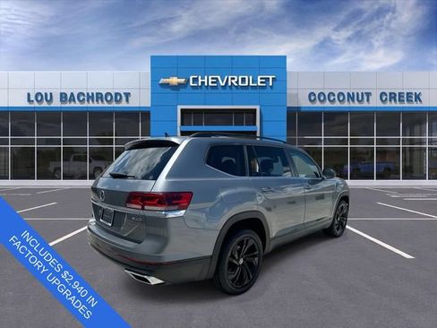 Used 2022 Volkswagen Atlas SE AWD/4WD image 8