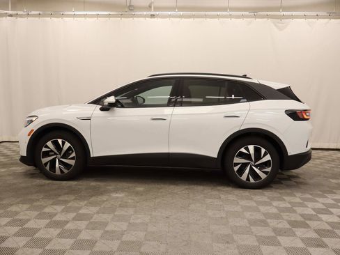 Used 2023 Volkswagen ID.4 Pro RWD image 2