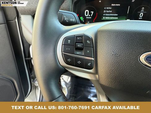 Used 2025 Ford Explorer Active AWD/4WD image 16