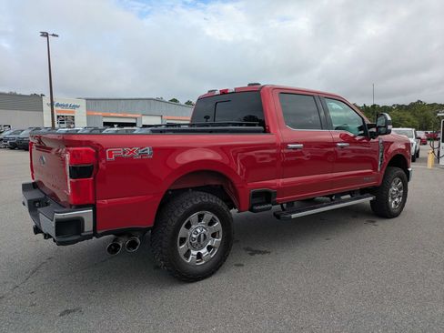 Used 2024 Ford F250 Lariat w/ Chrome Package AWD/4WD image 4