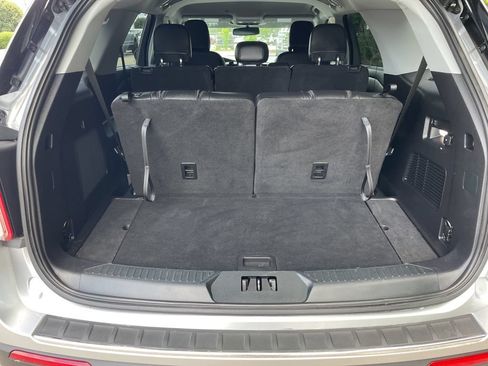 Used 2021 Ford Explorer Limited RWD image 22