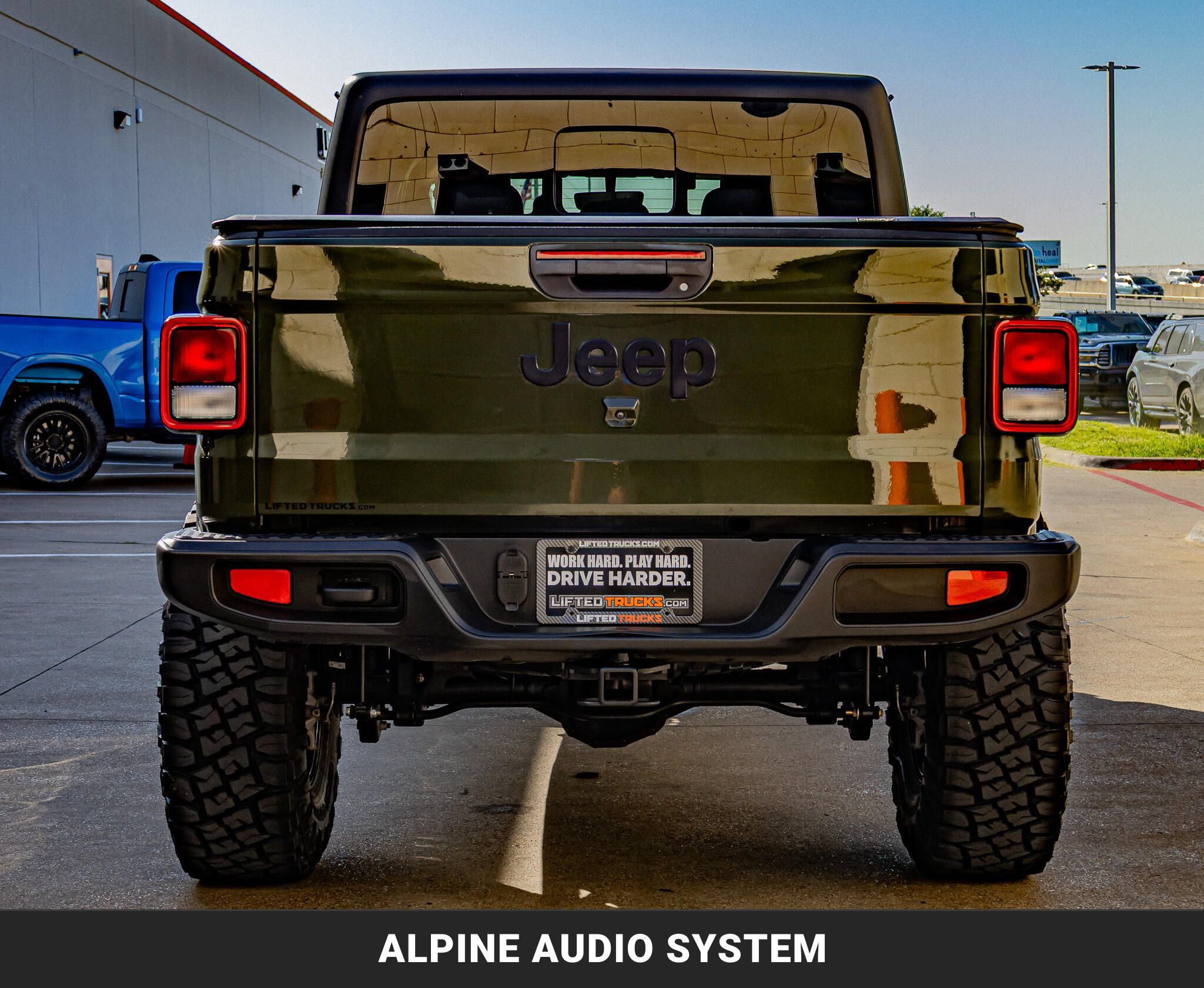 Used 2023 Jeep Gladiator Sport AWD/4WD image 8