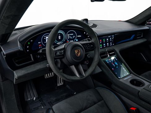Certified 2025 Porsche Taycan Turbo GT image 13