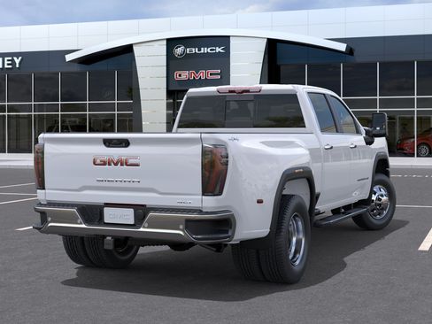 New 2026 GMC Sierra 3500 SLT w/ SLT Convenience Package AWD/4WD image 28
