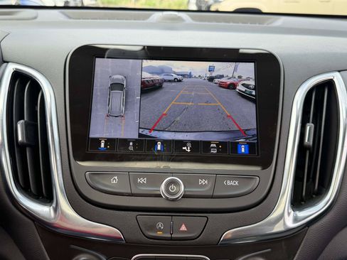 Certified 2024 Chevrolet Equinox LT AWD/4WD image 25