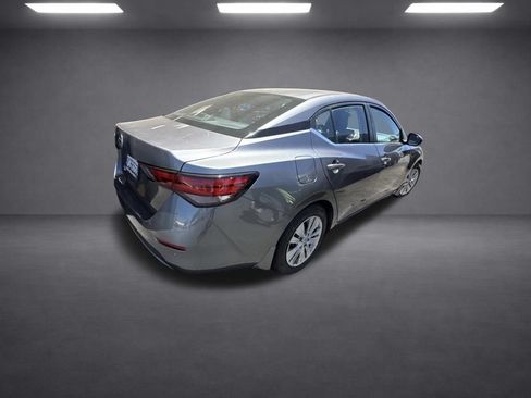 Used 2022 Nissan Sentra S FWD image 15