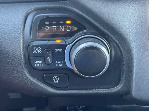 Used 2022 RAM 1500 Big Horn AWD/4WD image 33