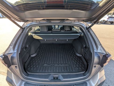 Used 2024 Subaru Outback Limited image 22
