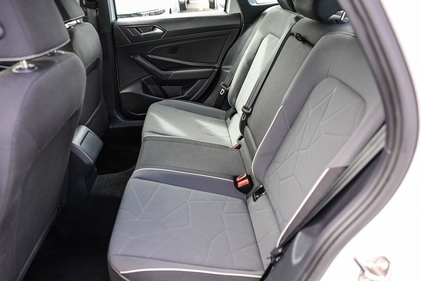 Used 2025 Volkswagen Jetta Sport FWD image 7
