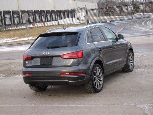 Used 2018 Audi Q3 2.0T Premium Plus w/ Premium Plus Package image 13