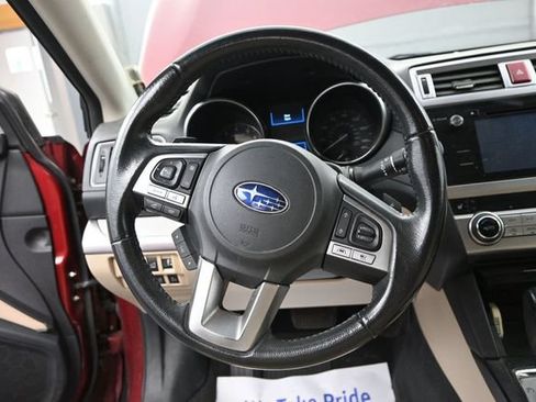 Used 2017 Subaru Outback 2.5i Premium AWD/4WD image 30