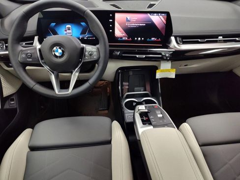 Used 2026 BMW X1 xDrive28i w/ Technology Package image 27