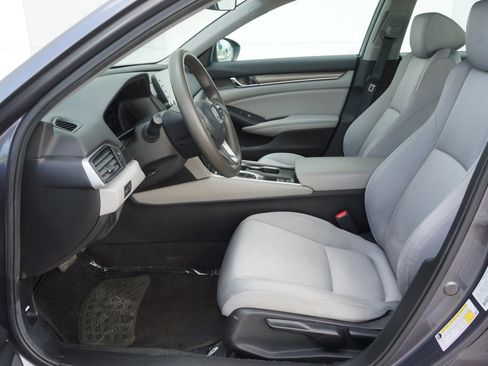 Used 2019 Honda Accord LX image 24