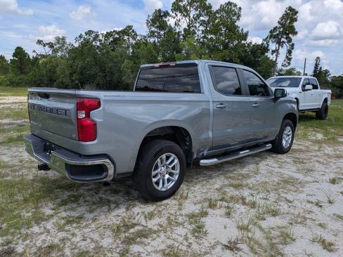 Used 2025 Chevrolet Silverado 1500 LT RWD image 4