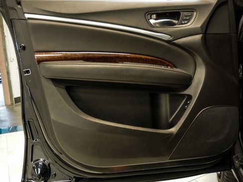 Used 2020 Acura MDX FWD image 36