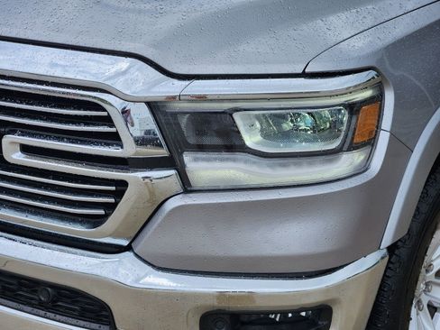 Used 2019 RAM 1500 Laramie RWD image 9