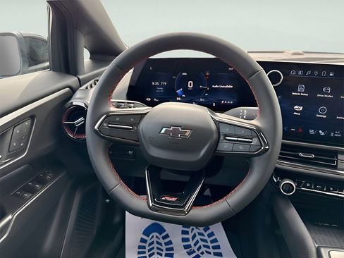 New 2025 Chevrolet Equinox EV RS w/ Convenience Package II image 15