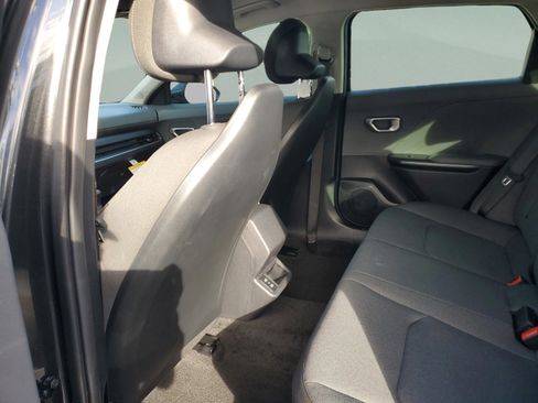 New 2025 Kia K4 LXS image 7