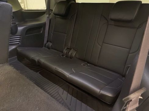 Used 2016 GMC Yukon SLT AWD/4WD image 24