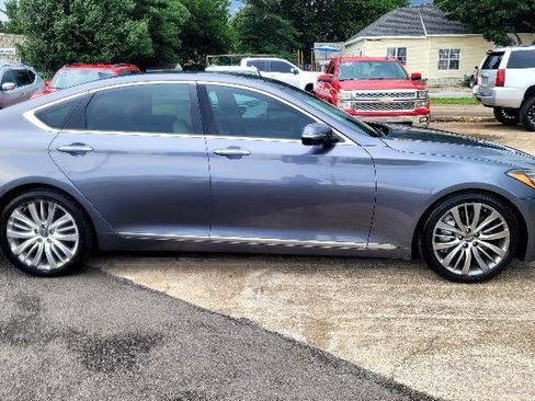 Used 2015 Hyundai Genesis 5.0 w/ Option Group 05 image 4